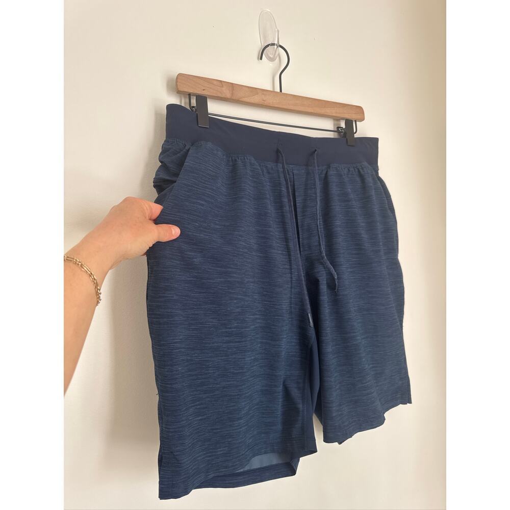 Lululemon T.H.E. Short 9" in Heather True Navy Size Large - Picture 8 of 8
